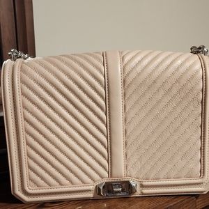 Band new Rebecca Minkoff Chevron quilted crossbody bag